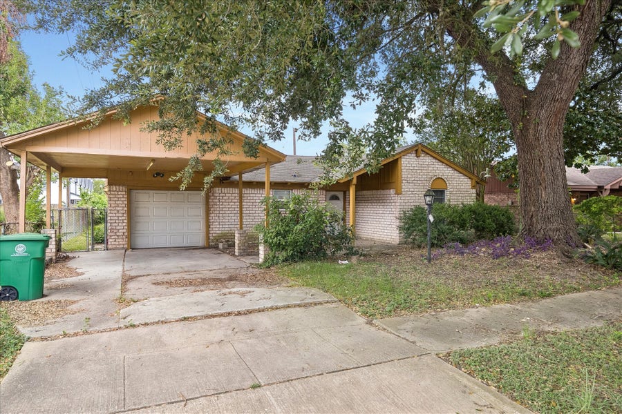 Property photo for 3230 Garapan Street, Houston, TX