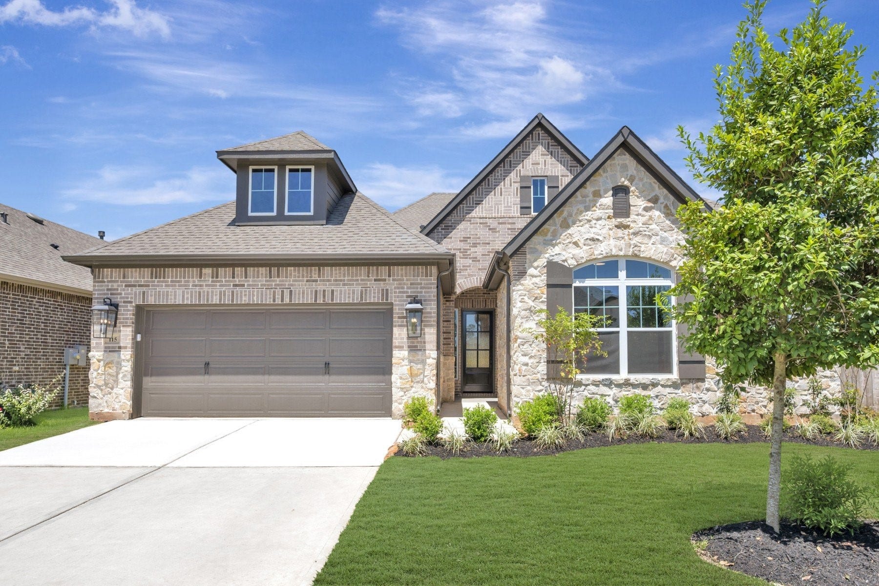 Welcome to The McAvoy by David Weekley Homes. Move-In Ready Now!