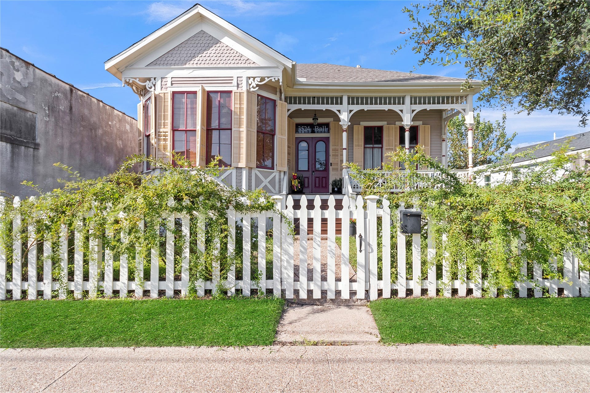 3524 Ball, Galveston, TX 77550 3524 Ball, Galveston, TX 77550