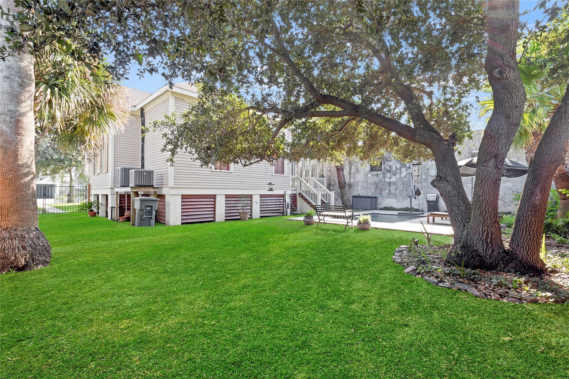 3524 Ball, Galveston, TX 77550 3524 Ball, Galveston, TX 77550