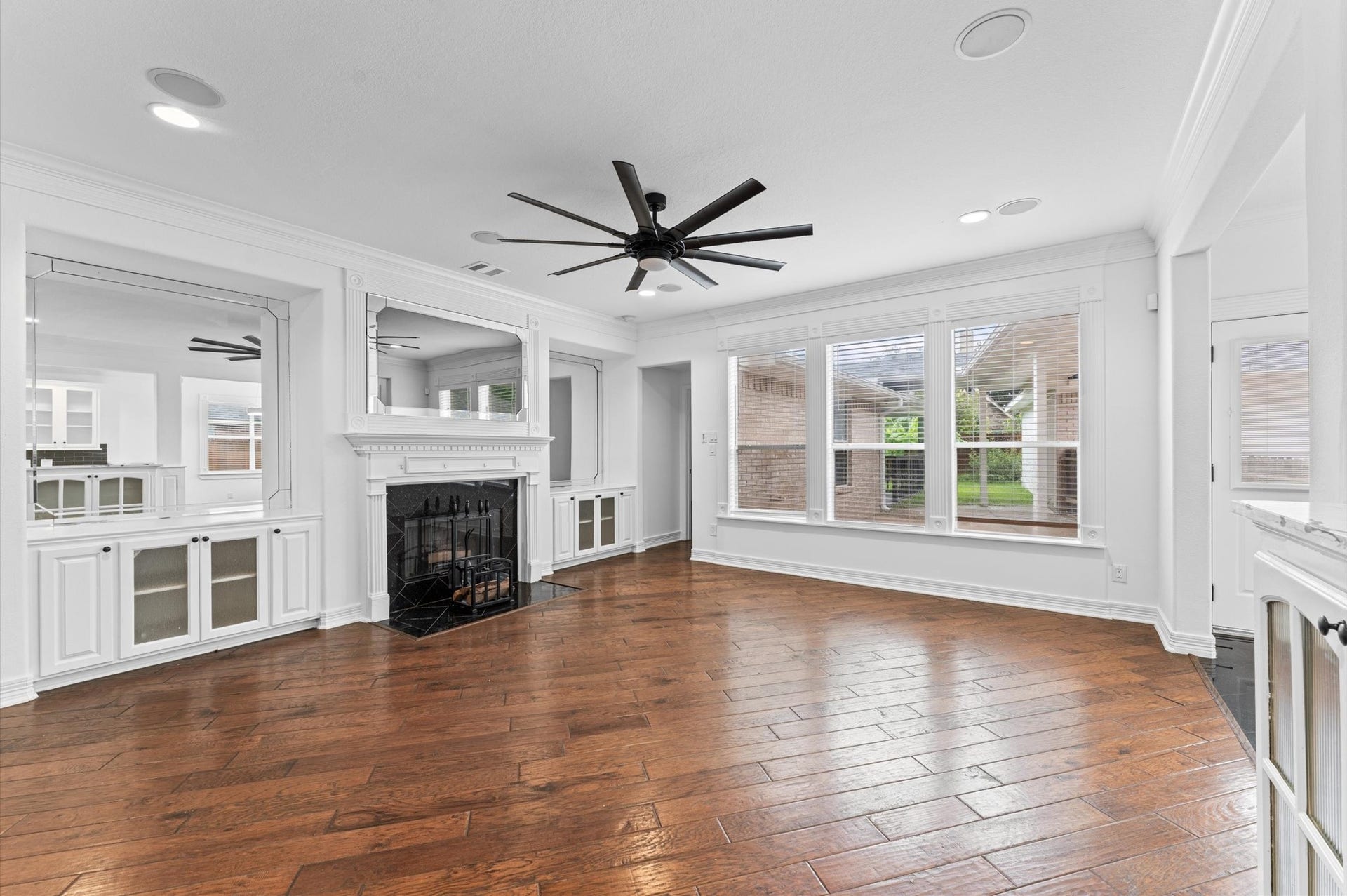 10201 Forest Spring Lane, Pearland, TX 77584 10201 Forest Spring Lane, Pearland, TX 77584