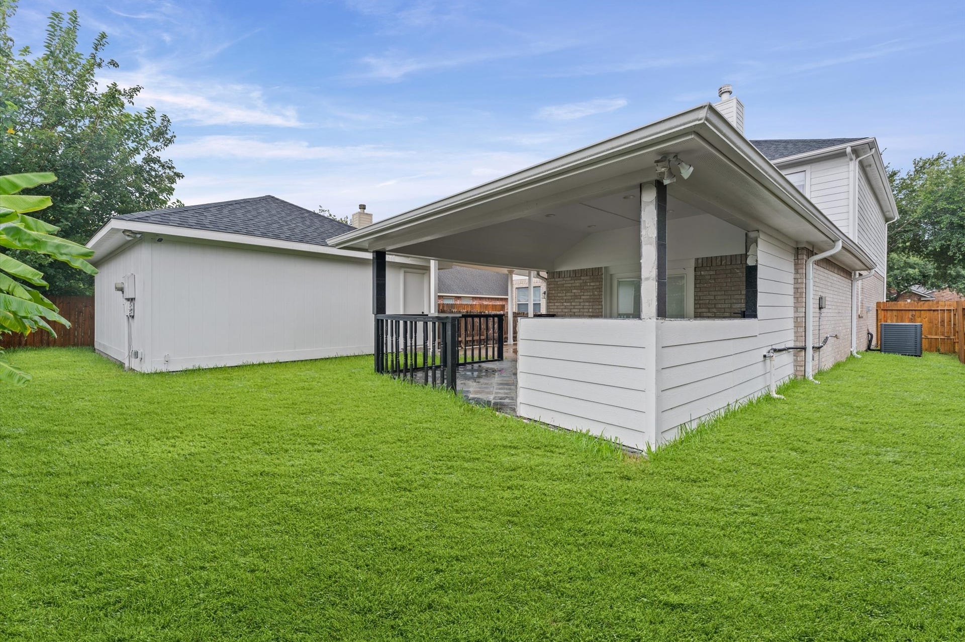 10201 Forest Spring Lane, Pearland, TX 77584 10201 Forest Spring Lane, Pearland, TX 77584