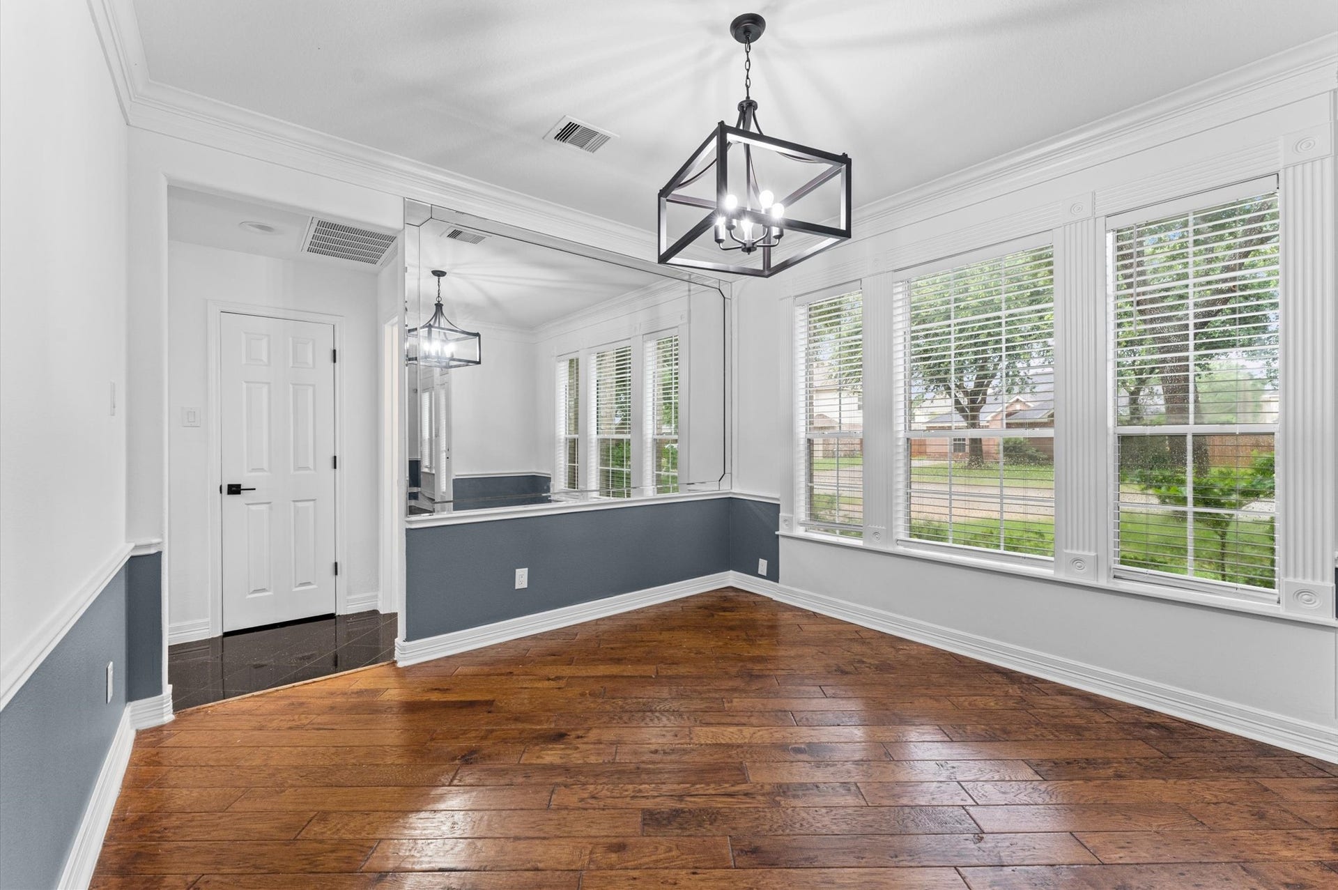 10201 Forest Spring Lane, Pearland, TX 77584 10201 Forest Spring Lane, Pearland, TX 77584
