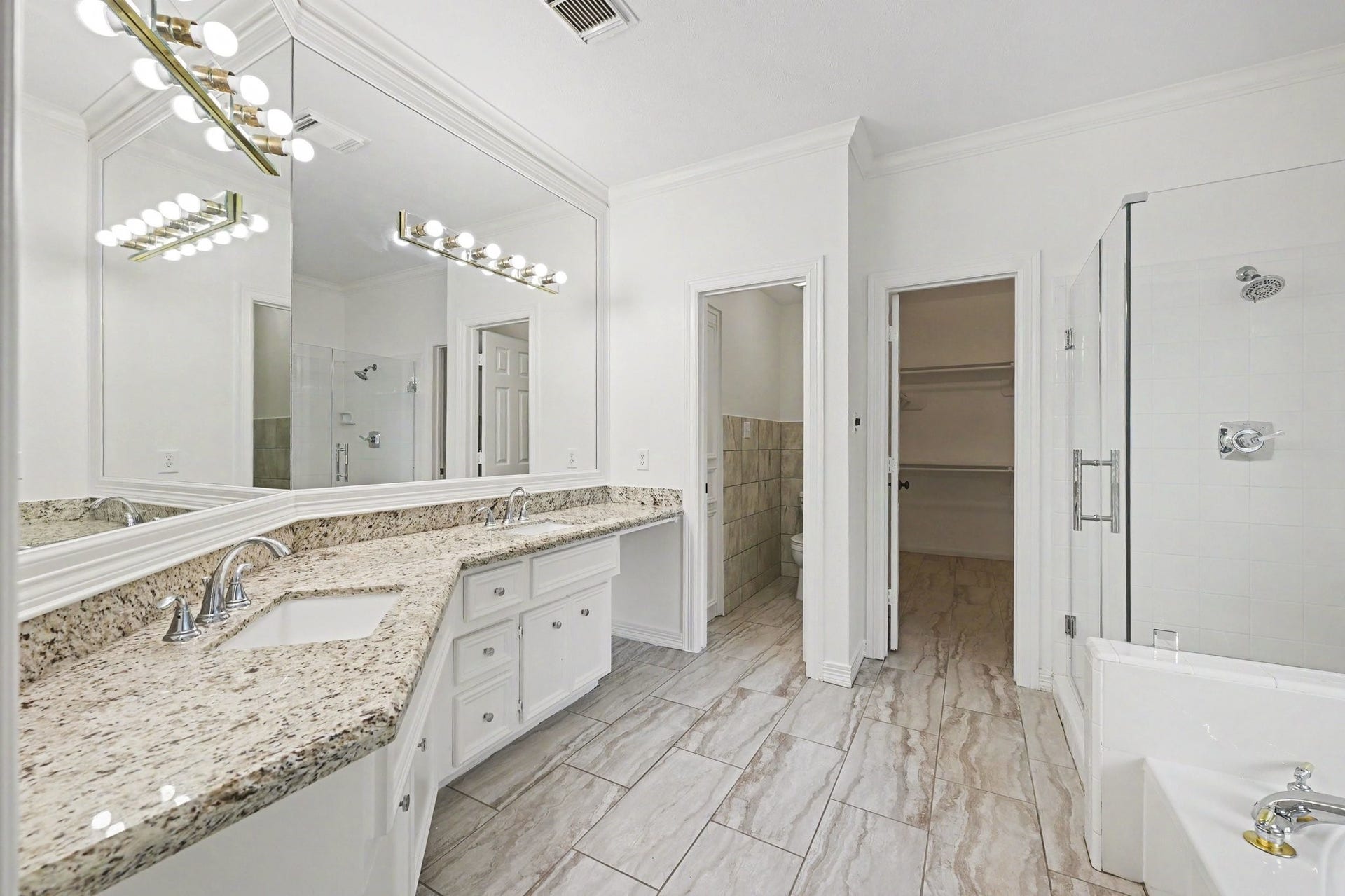 2814 Sanctuary Cove, Katy, TX 77450 Primary bathroom