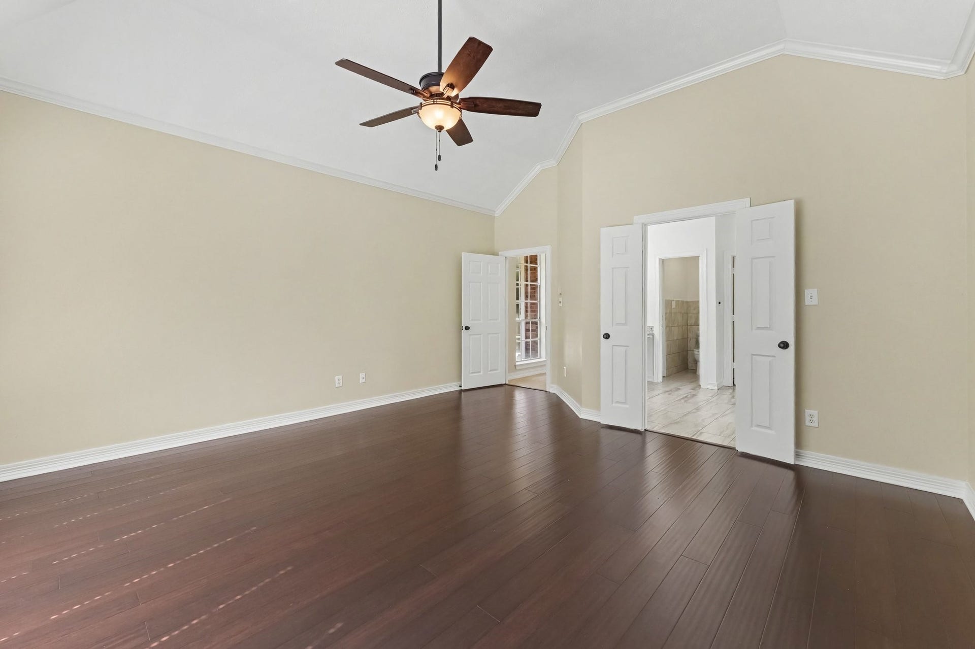 2814 Sanctuary Cove, Katy, TX 77450 Primary bedroom
