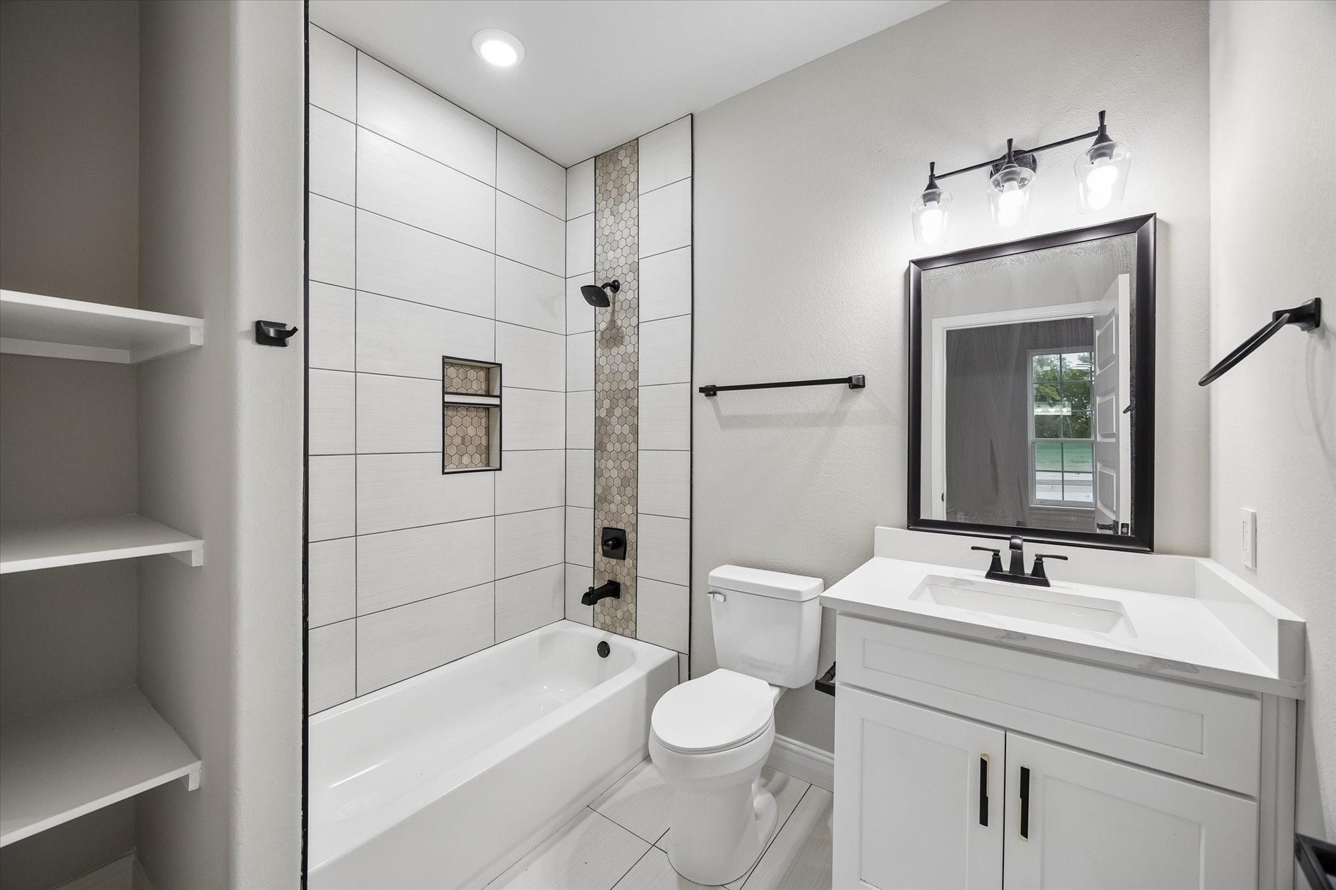 938 A&B South Lane, Houston, TX 77088