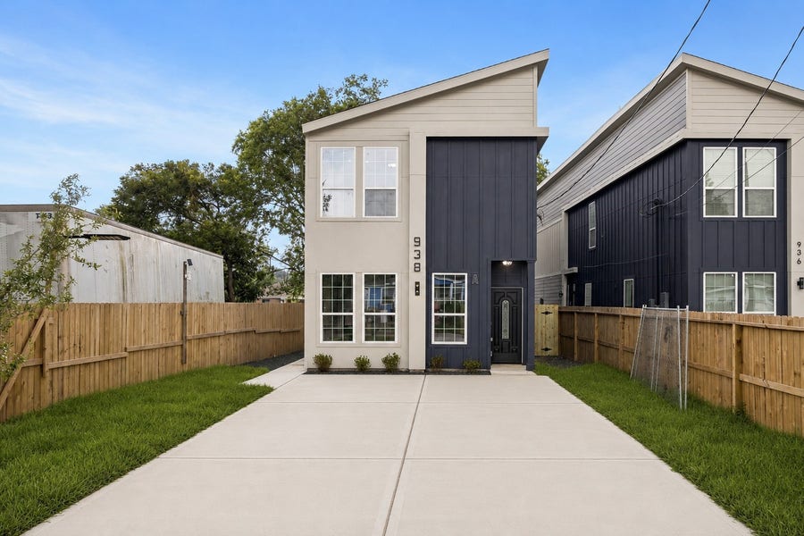 Property photo for 938 A&B South Lane, Houston, TX