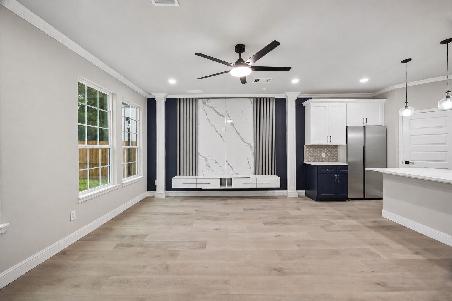 938 A&B South Lane, Houston, TX 77088
