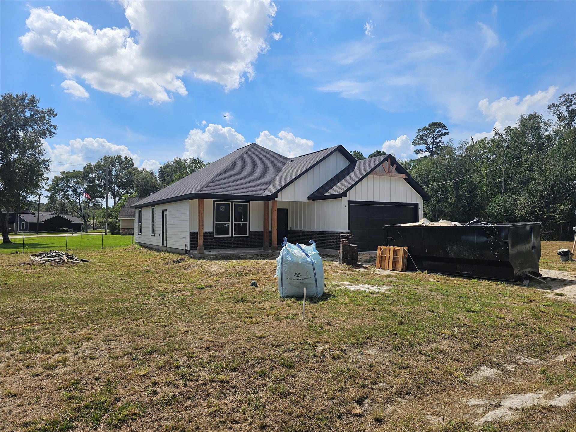 1303 Red Fox Drive, Houston, TX 77532 1303 Red Fox Drive, Houston, TX 77532