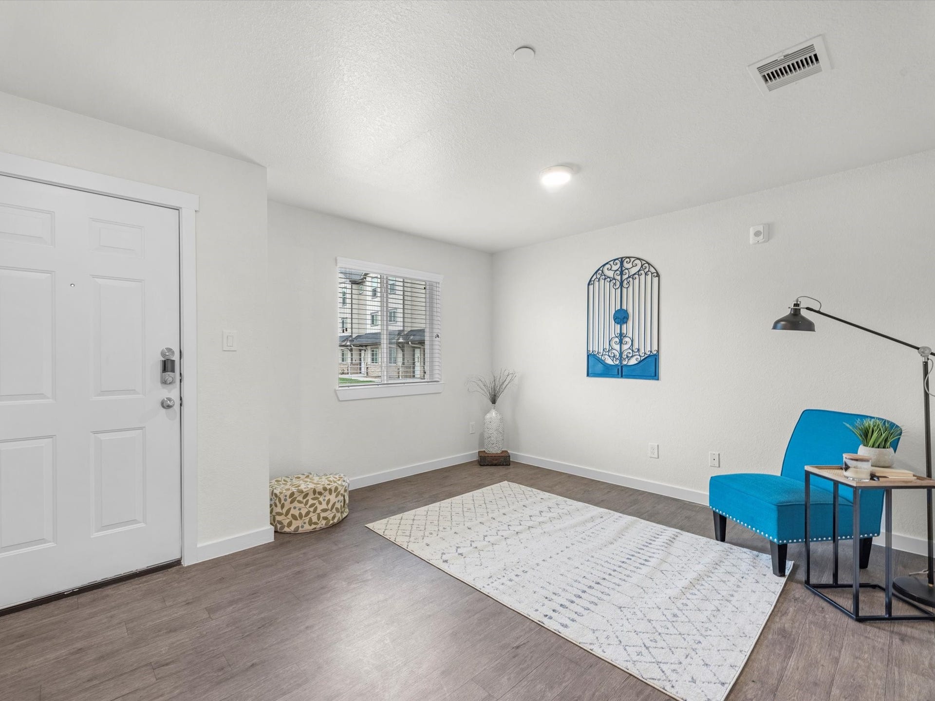 12603 Telge Road, #32 E-F, Cypress, TX 77429 Living room bottom floor