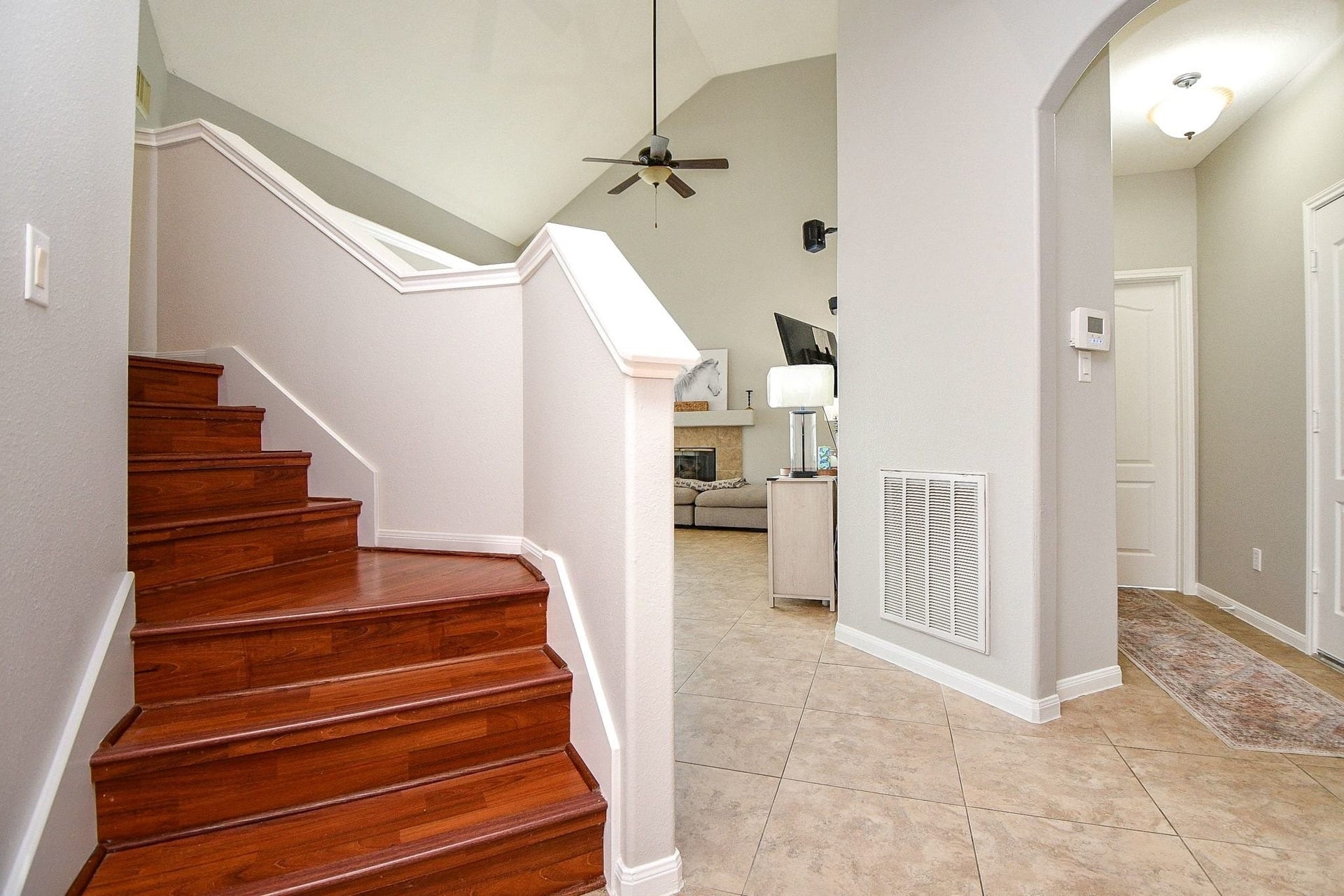 11102 Bandit Trail Drive, Houston, TX 77095 Staircase