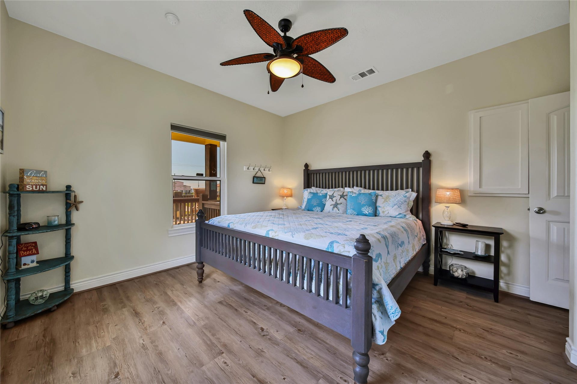 2019 Vista Dr Drive, Crystal Beach, TX 77650 Bedroom #4