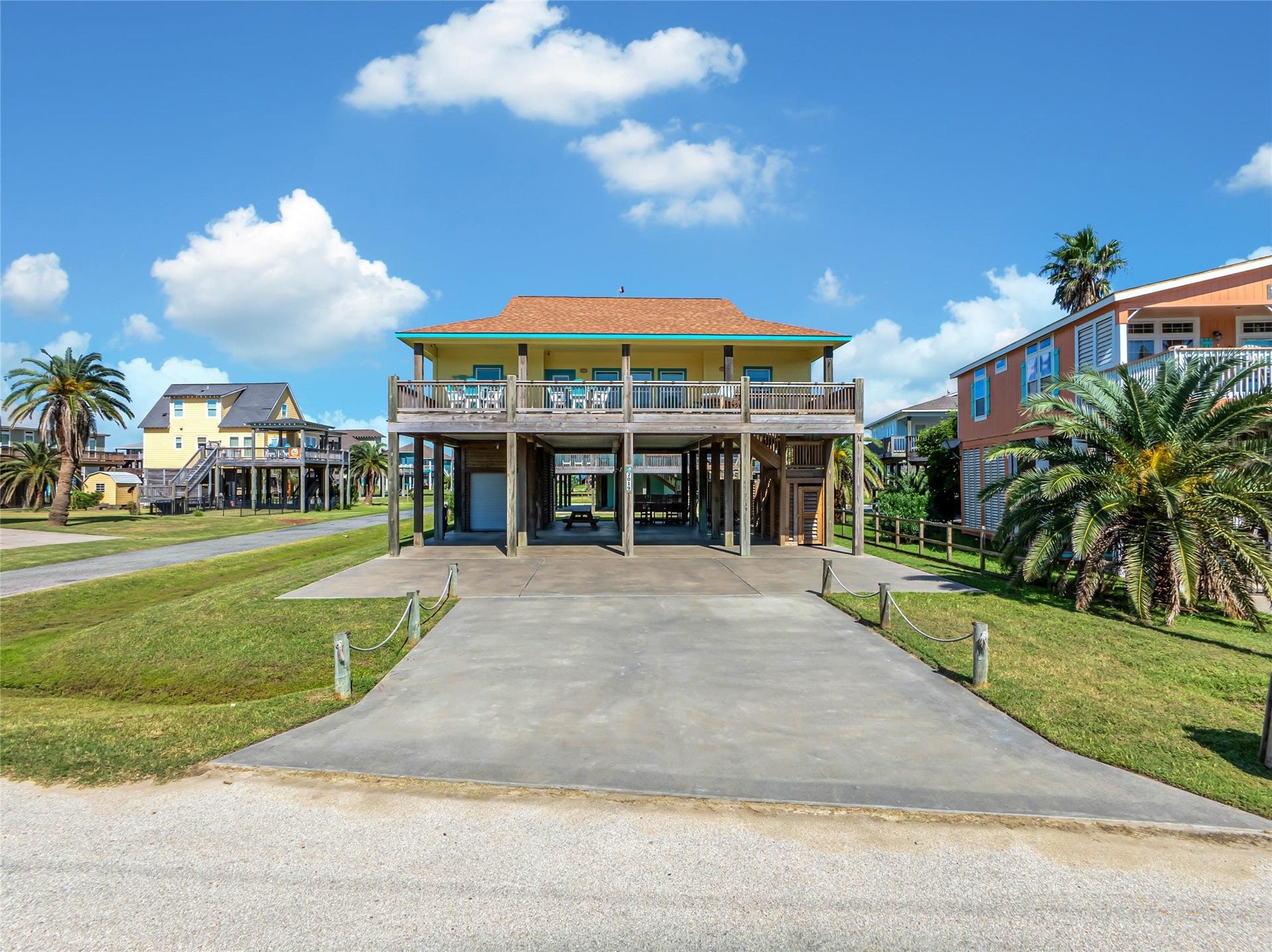 2019 Vista Dr Drive, Crystal Beach, TX 77650 2019 Vista Dr Drive, Crystal Beach, TX 77650
