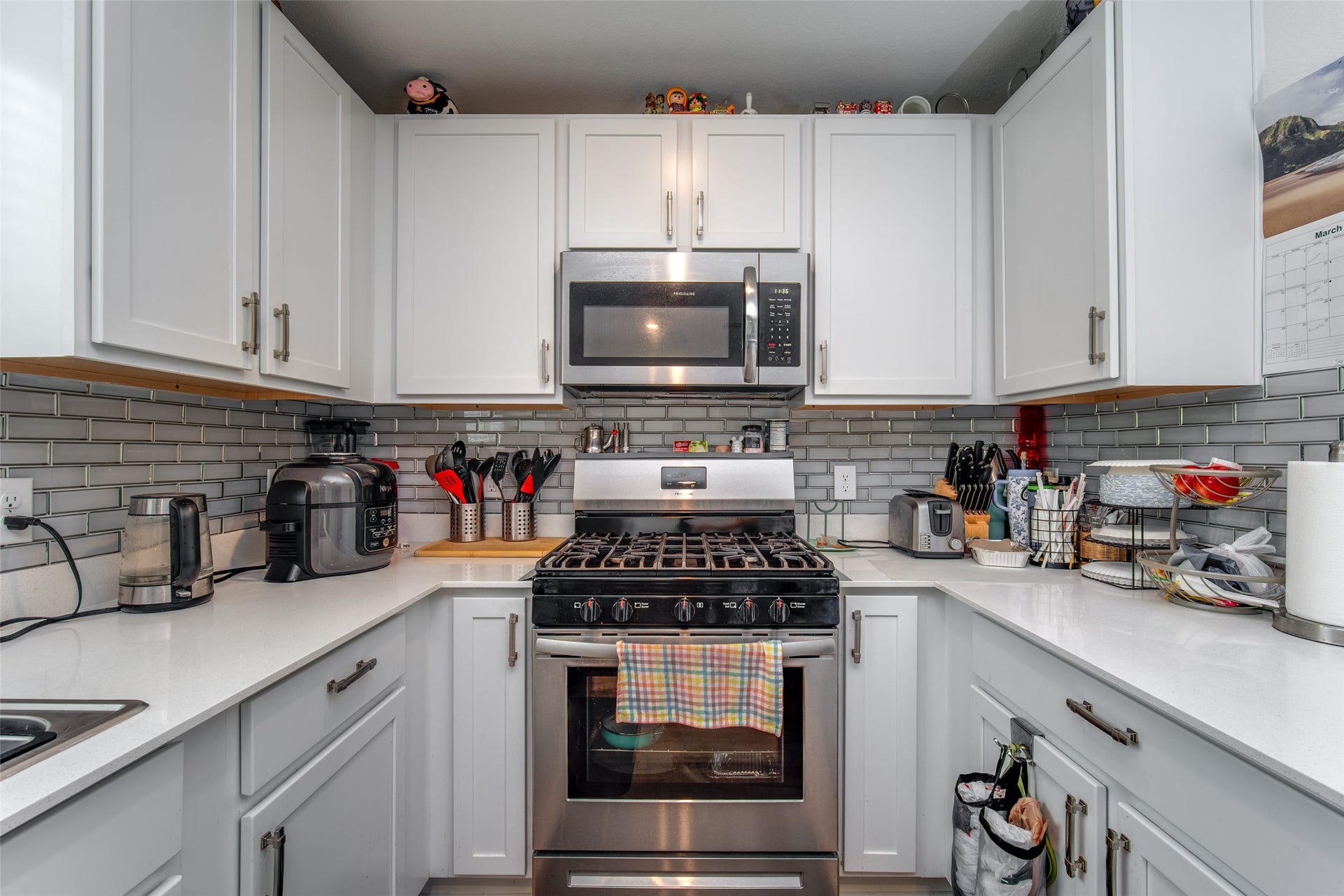 19583 Manduca Drive, New Caney, TX 77357 19583 Manduca Drive, New Caney, TX 77357