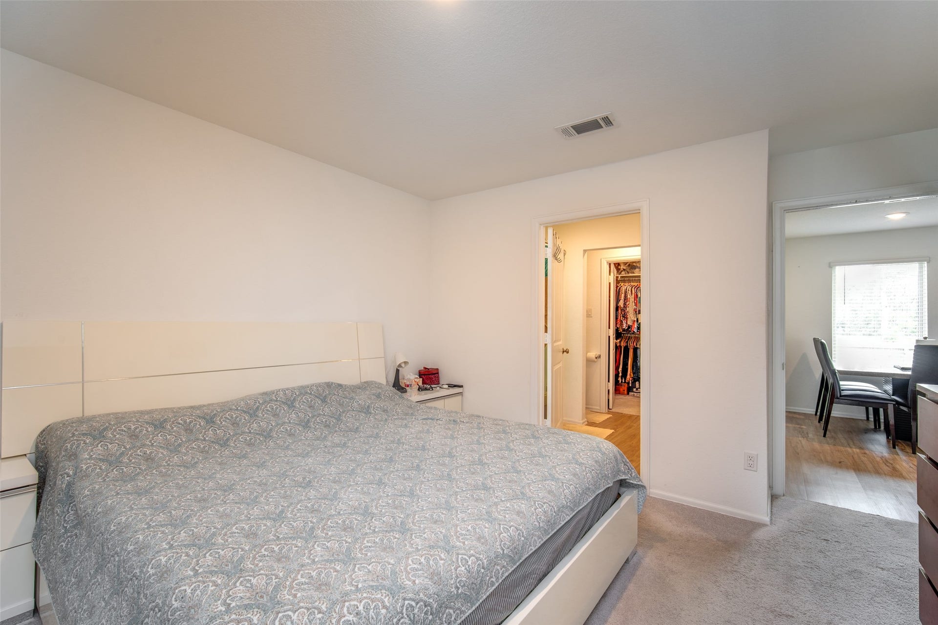 19583 Manduca Drive, New Caney, TX 77357 Primary bedroom