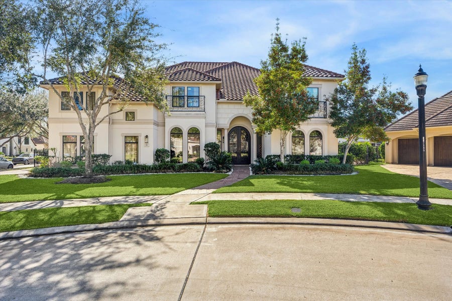 Property photo for 61 Open Sands Court, Sugar Land, TX