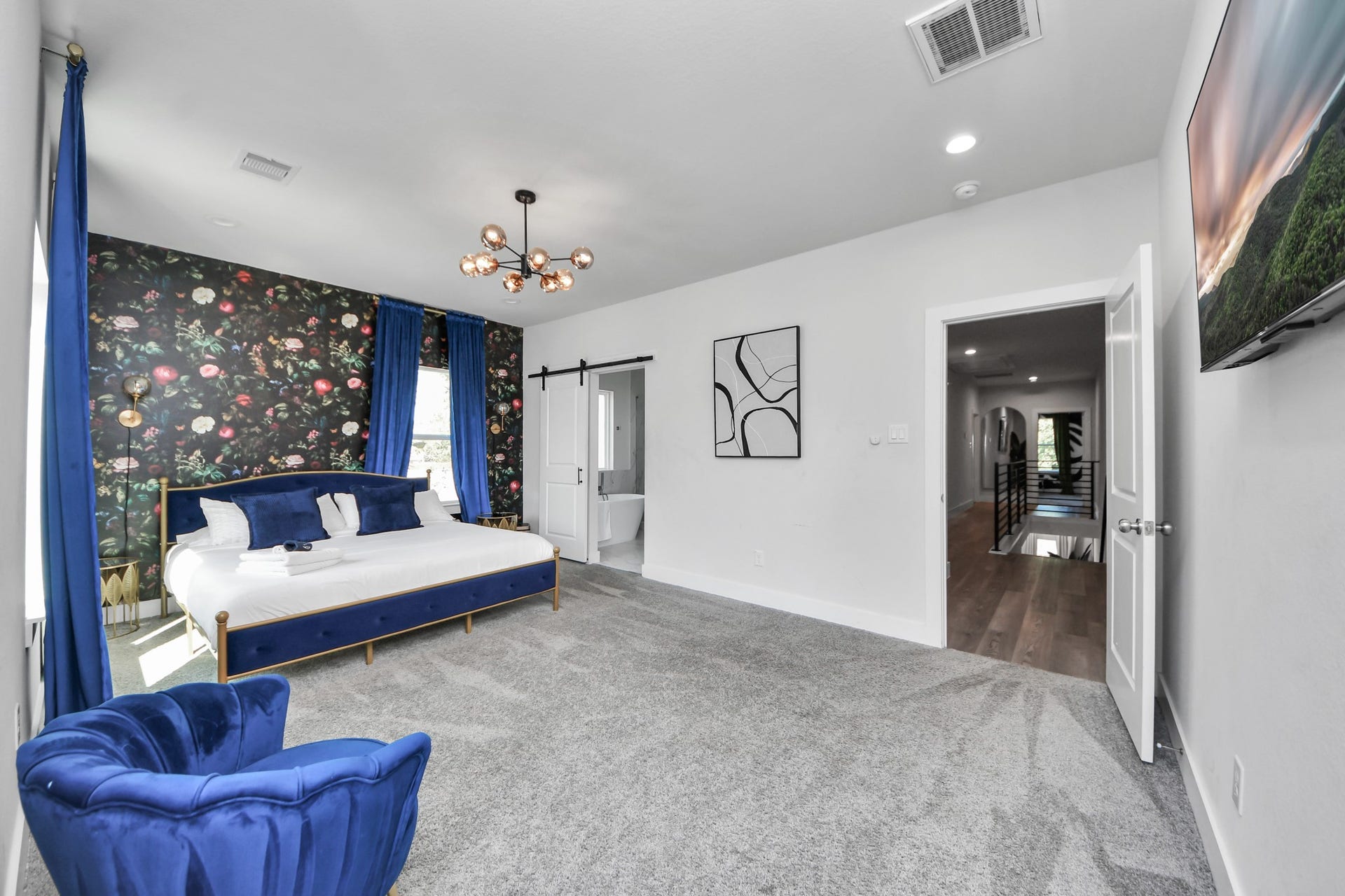 8419 Woodward Street, Houston, TX 77051 8419 Woodward Street, Houston, TX 77051