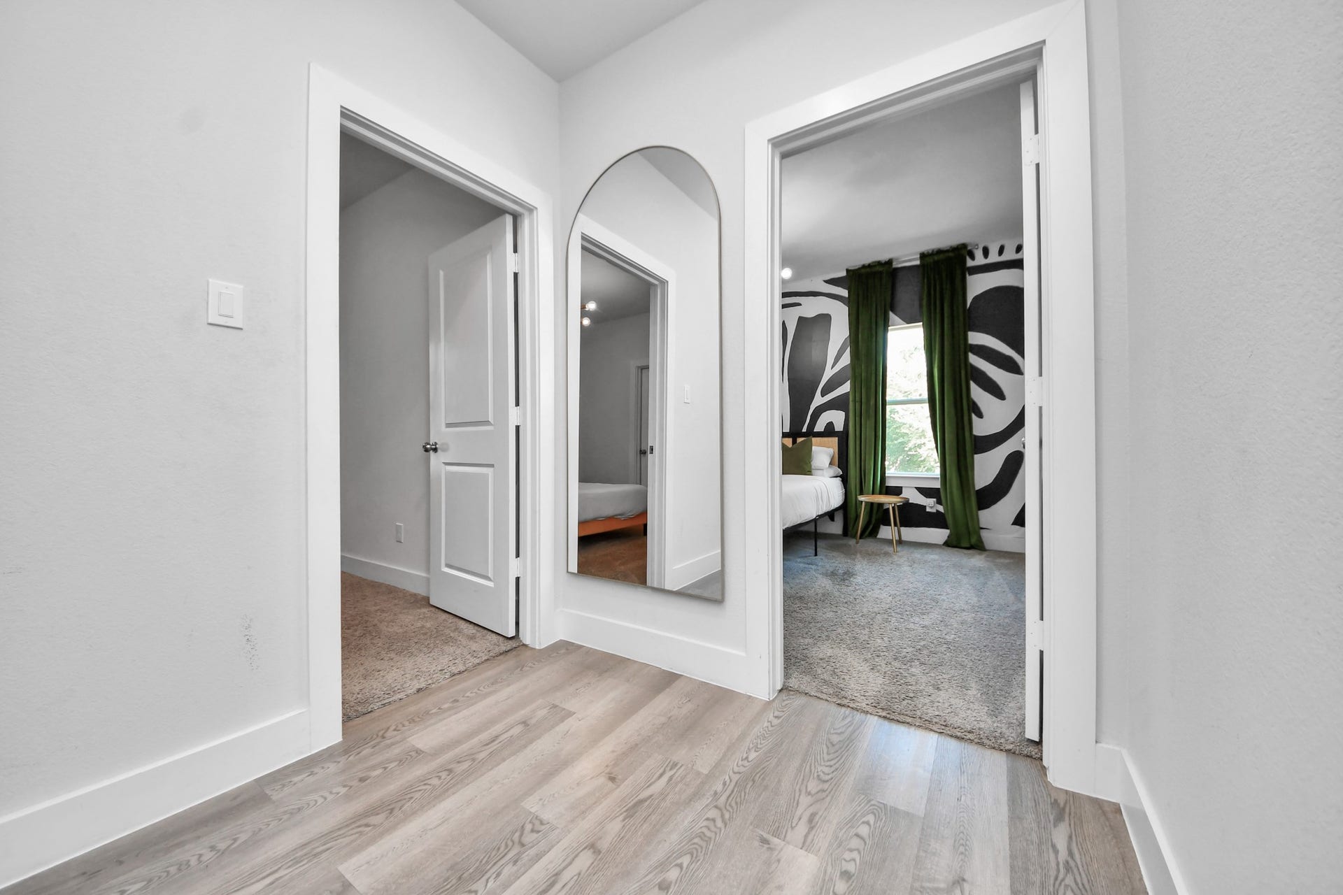 8419 Woodward Street, Houston, TX 77051 8419 Woodward Street, Houston, TX 77051