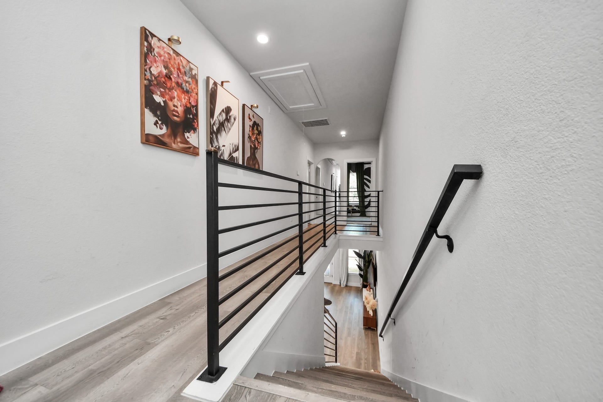 8419 Woodward Street, Houston, TX 77051 8419 Woodward Street, Houston, TX 77051