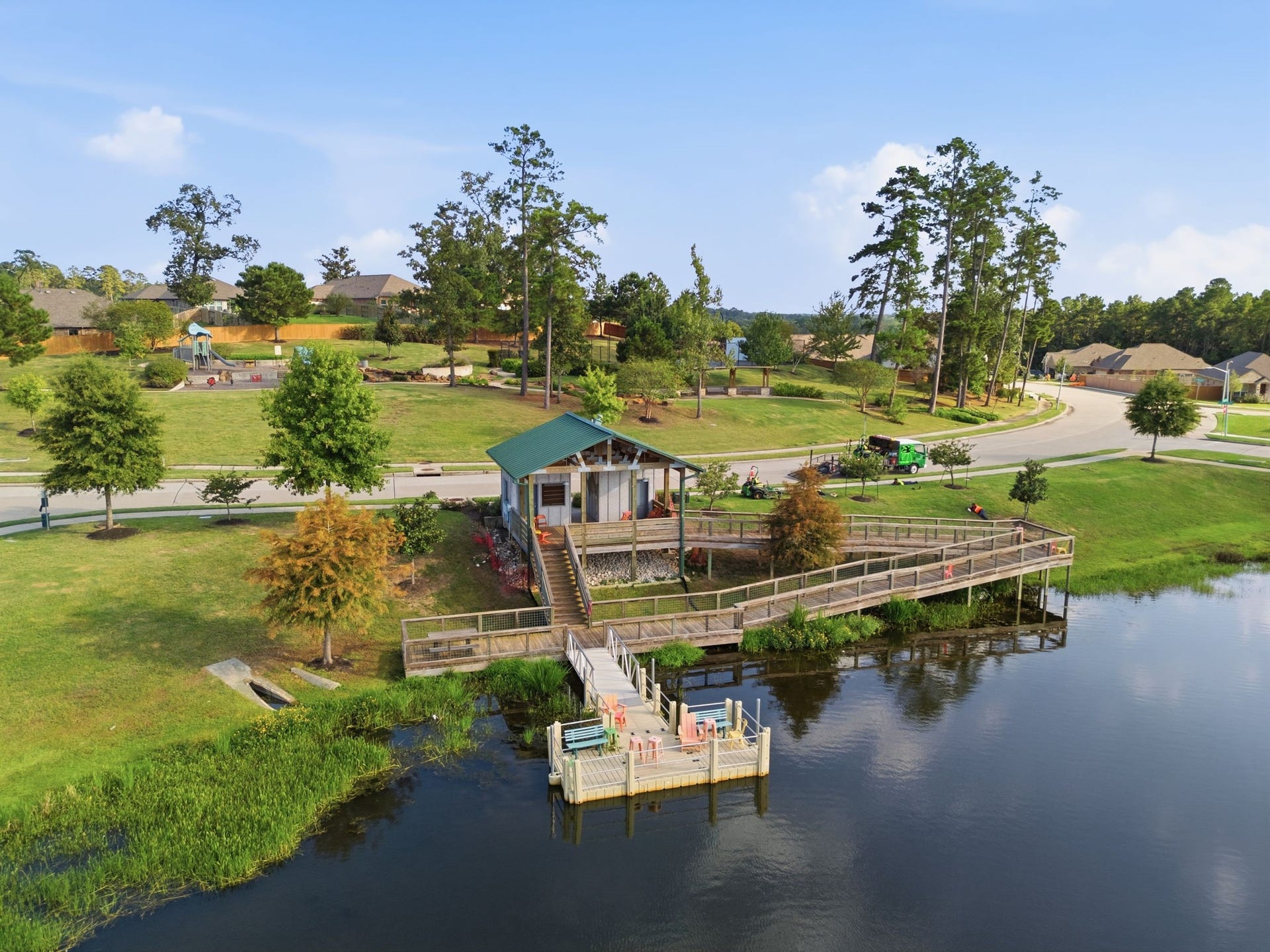 6214 Wedgewood Hills Drive, Conroe, TX 77304