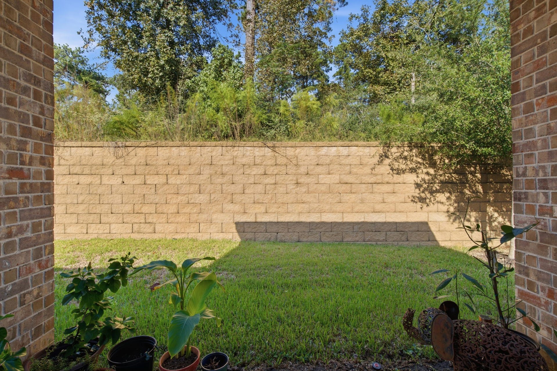 6214 Wedgewood Hills Drive, Conroe, TX 77304