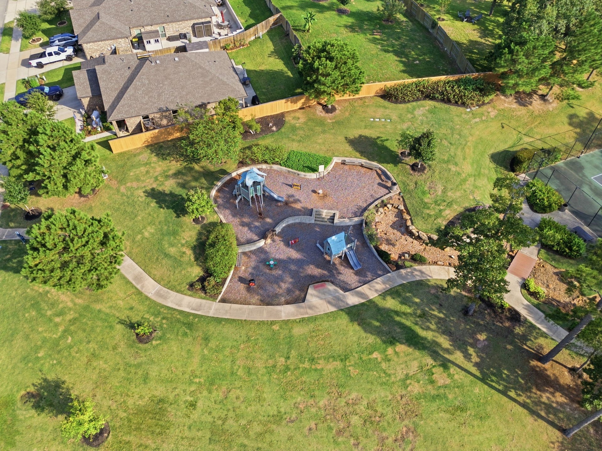 6214 Wedgewood Hills Drive, Conroe, TX 77304