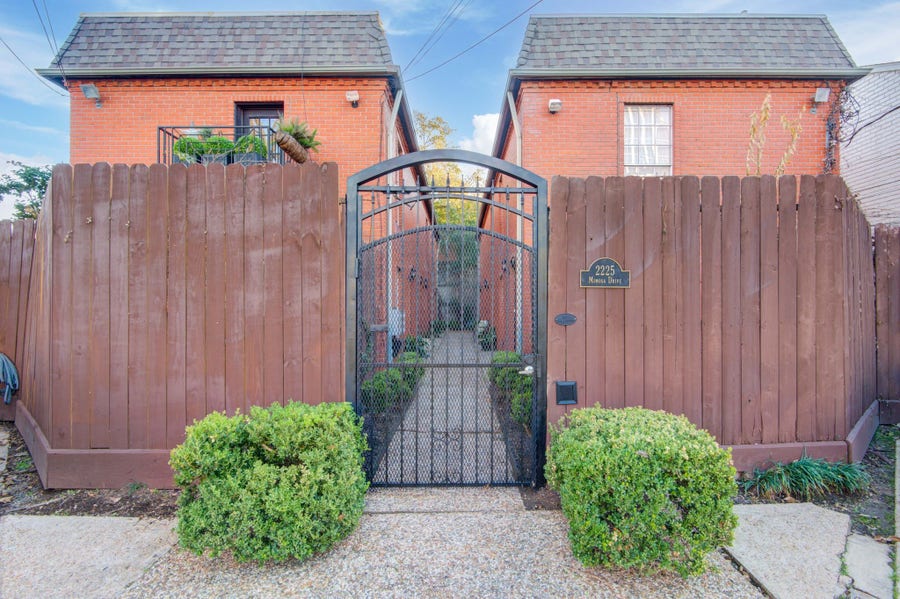 Property photo for 2225 Mimosa Drive, #4, Houston, TX