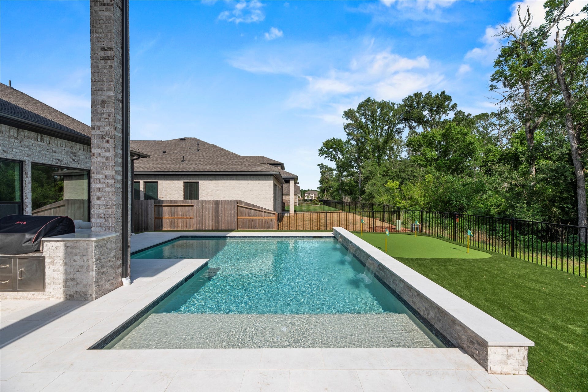 4439 Southpoint Way, Fulshear, TX 77441 View of the sparkling pool!