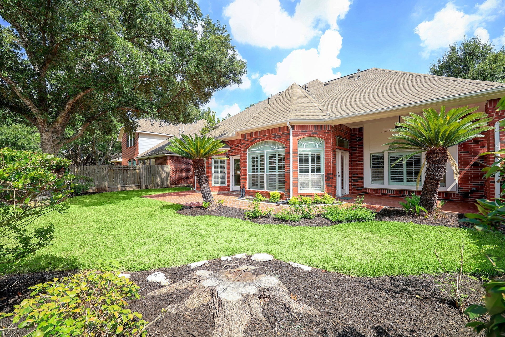 4511 Golden Pond Court, Sugar Land, TX 77479 4511 Golden Pond Court, Sugar Land, TX 77479