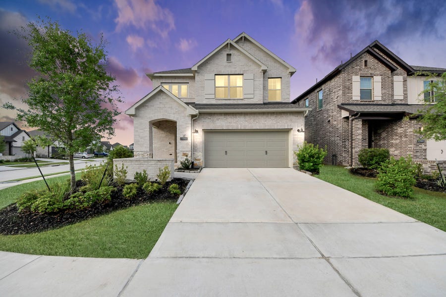 Property photo for 22003 Silk Pad Court, Cypress, TX