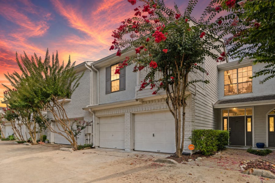 Property photo for 1911 Bering Drive, #28, Houston, TX