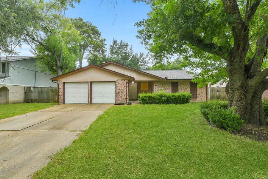 Property photo for 19334 Wood Village Lane, Houston, TX