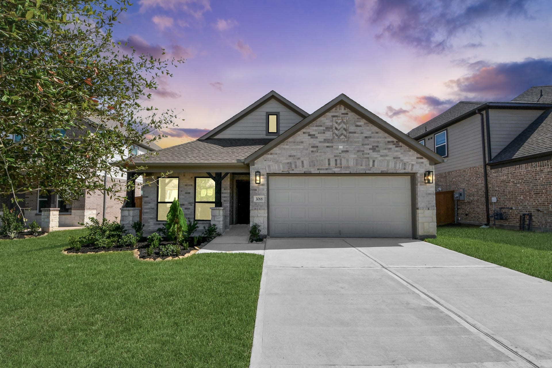 3068 Spoolwood Trail, Magnolia, TX 77355 Welcome home to 3068 Spoolwood Trail.
