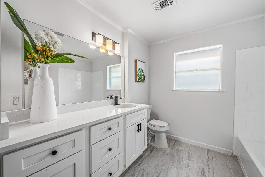 Property photo for 111 Princess Drive, Houston, TX
