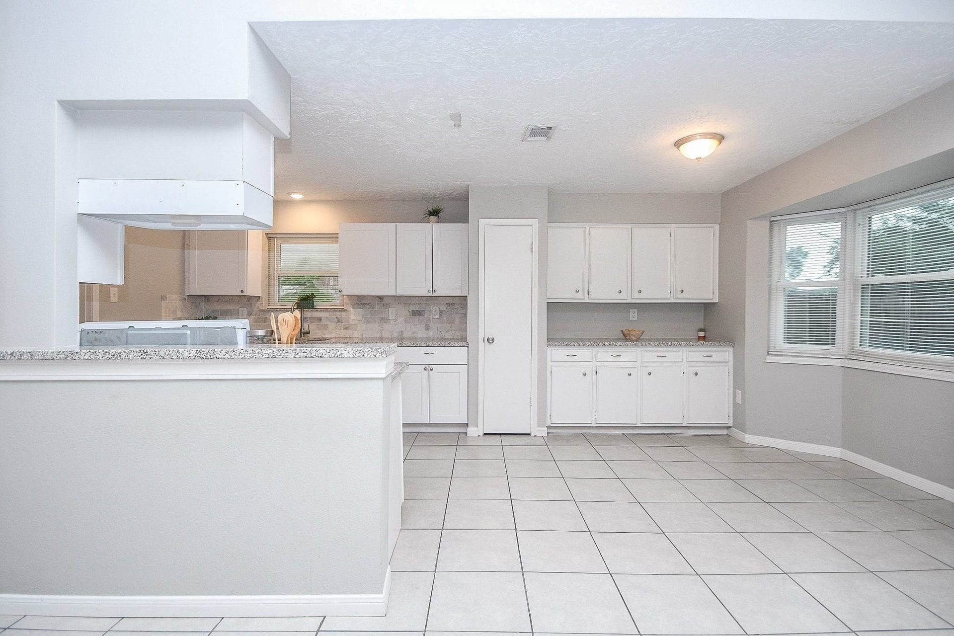11839 Blair Meadow Drive, Meadows Place, TX 77477 11839 Blair Meadow Drive, Meadows Place, TX 77477