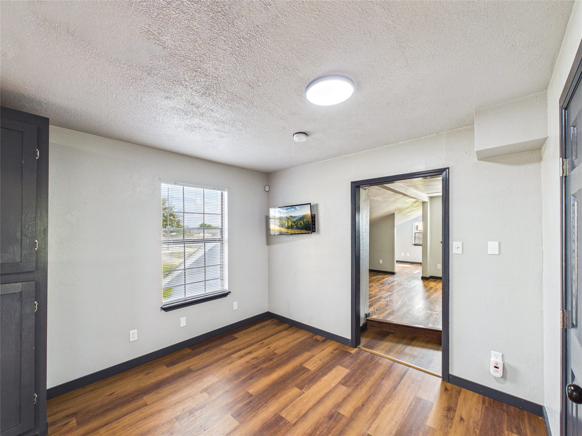 4607 Swan Street, Hitchcock, TX 77563 4607 Swan Street, Hitchcock, TX 77563