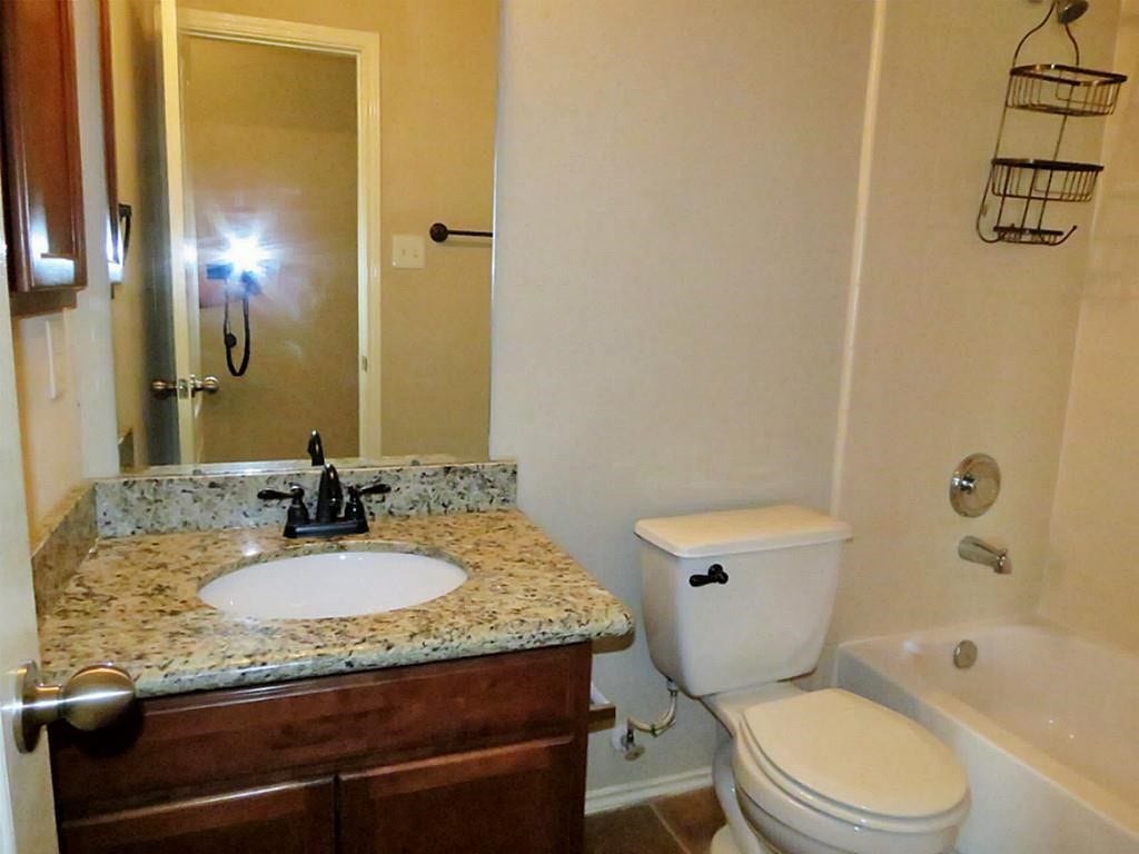 21495 Rose Mill Drive, Kingwood, TX 77339