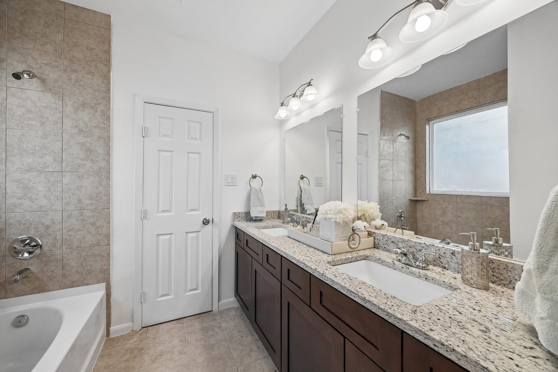 11206 Beverley Park Street, Sugar Land, TX 77498 11206 Beverley Park Street, Sugar Land, TX 77498