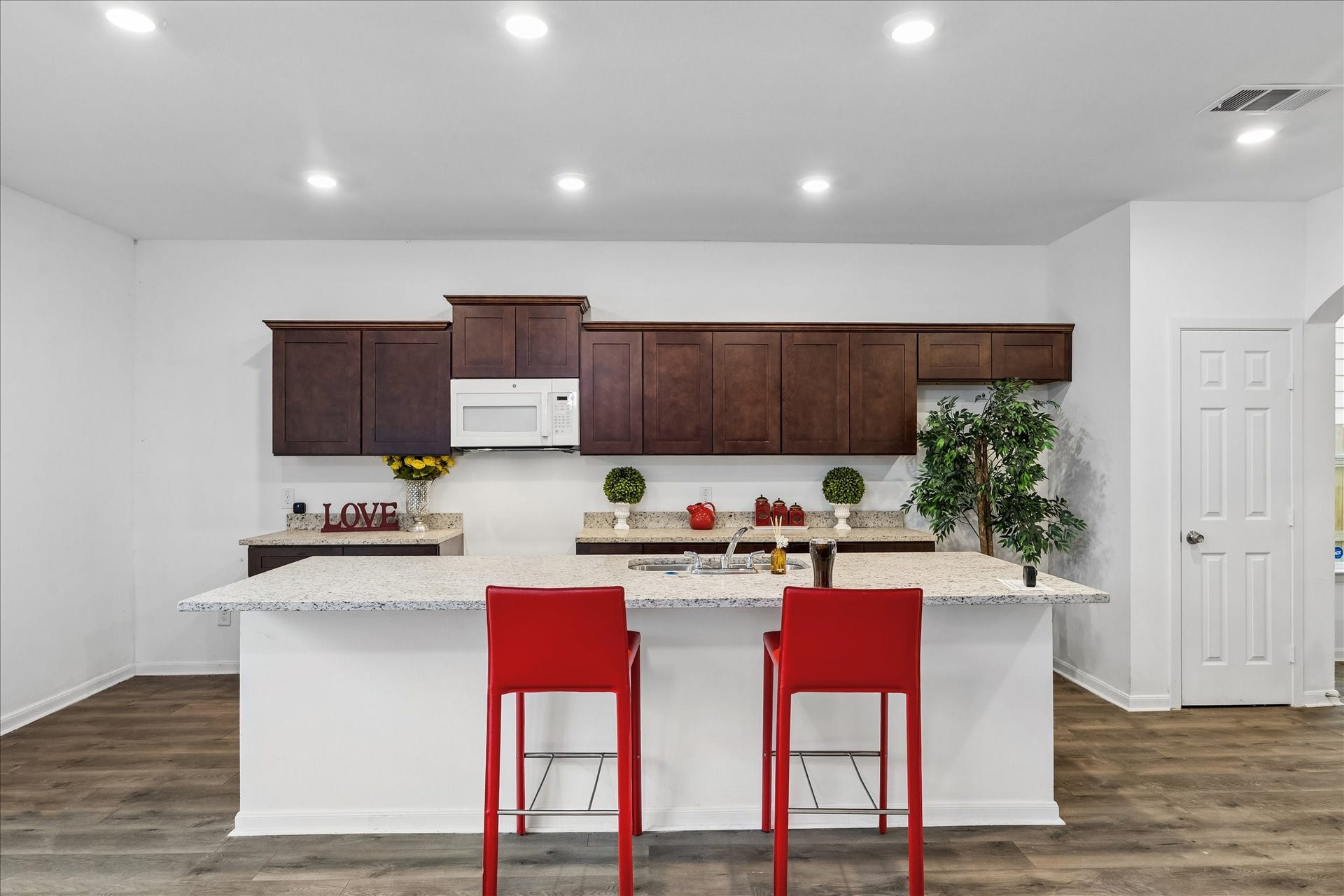11206 Beverley Park Street, Sugar Land, TX 77498 11206 Beverley Park Street, Sugar Land, TX 77498