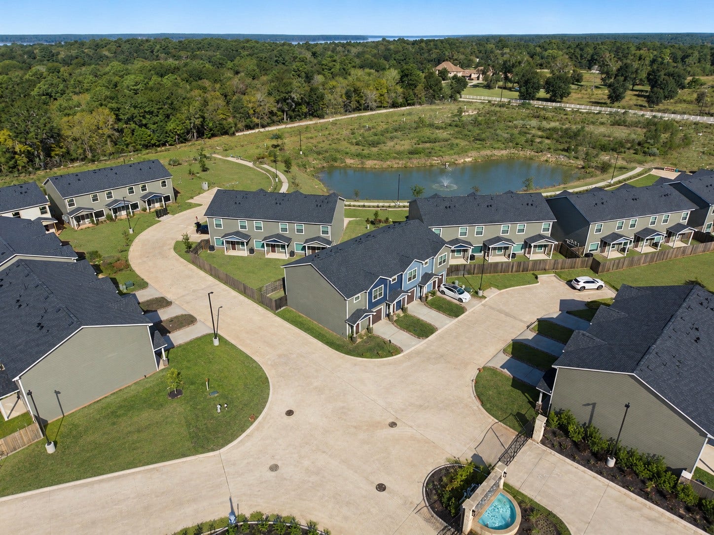 14010 Longstreet Road W, #4A-C, Willis, TX 77318