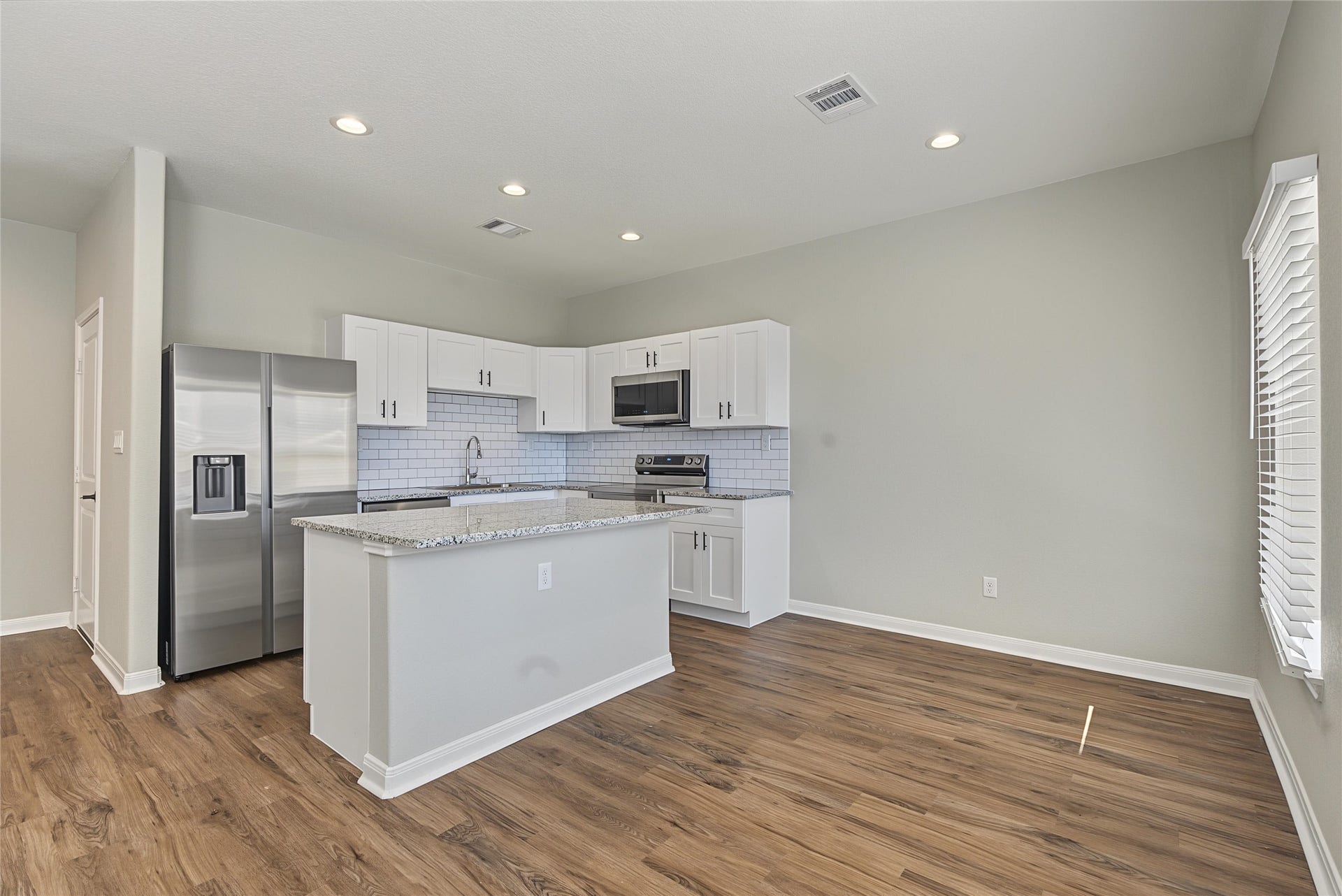 14010 Longstreet Road W, #4A-C, Willis, TX 77318