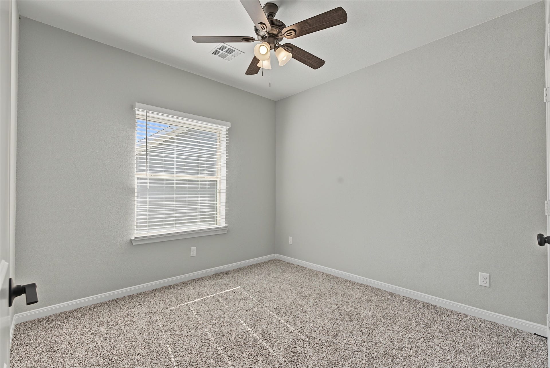 14010 Longstreet Road W, #4A-C, Willis, TX 77318
