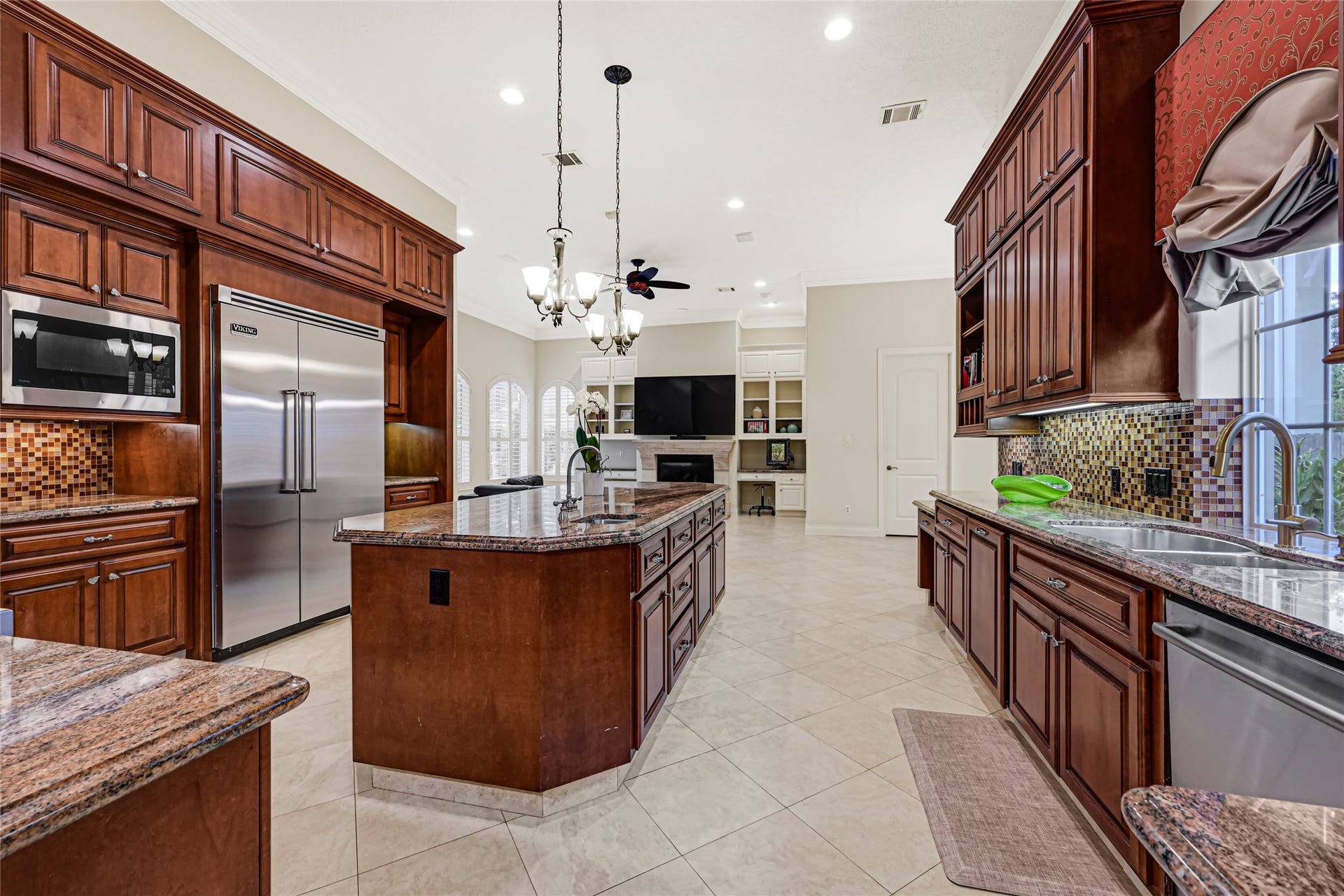 3 Waterford Pointe Circle, Sugar Land, TX 77479 3 Waterford Pointe Circle, Sugar Land, TX 77479