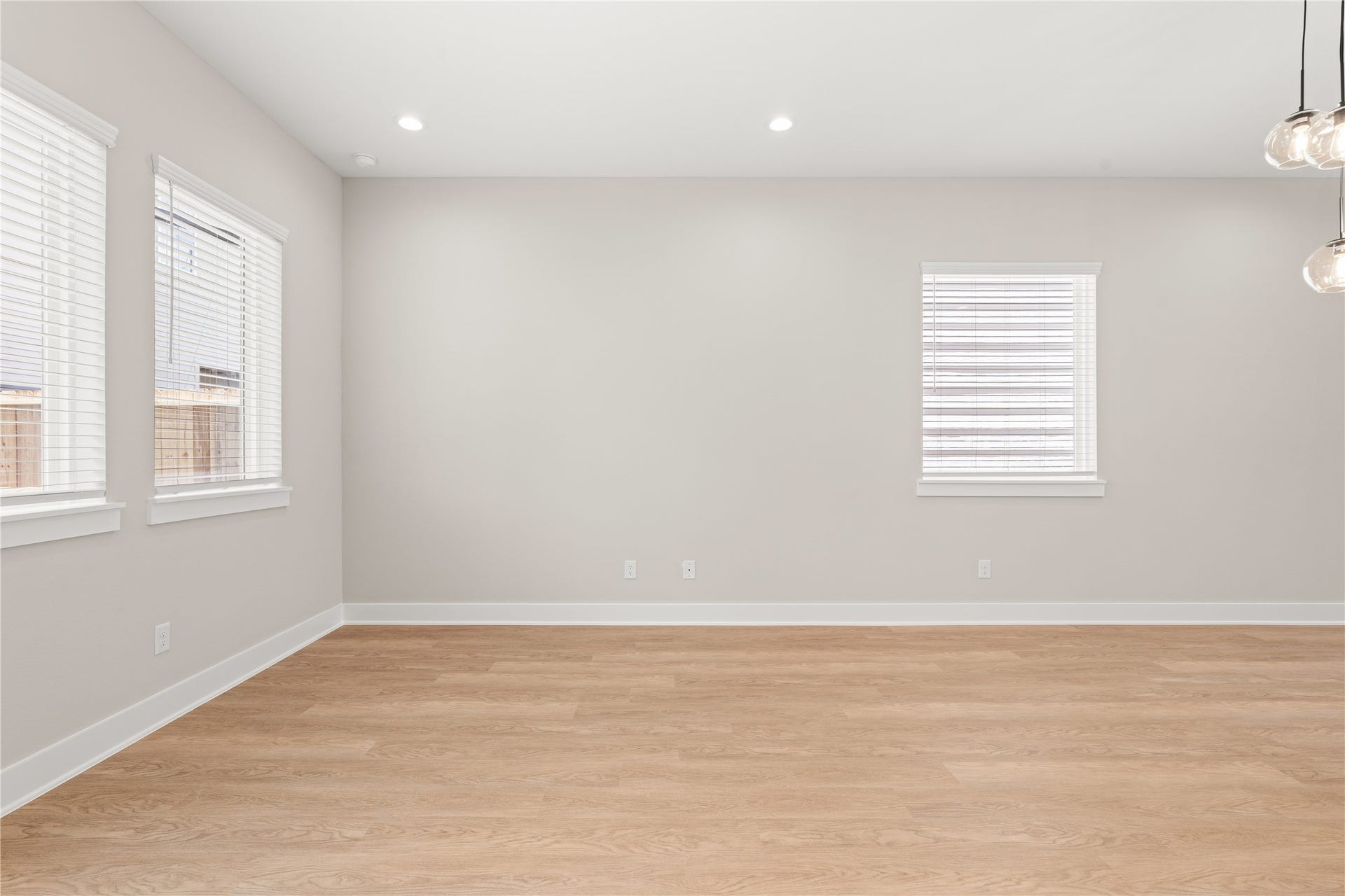 5925-5927 Wheatley Street, Houston, TX 77091 5925-5927 Wheatley Street, Houston, TX 77091