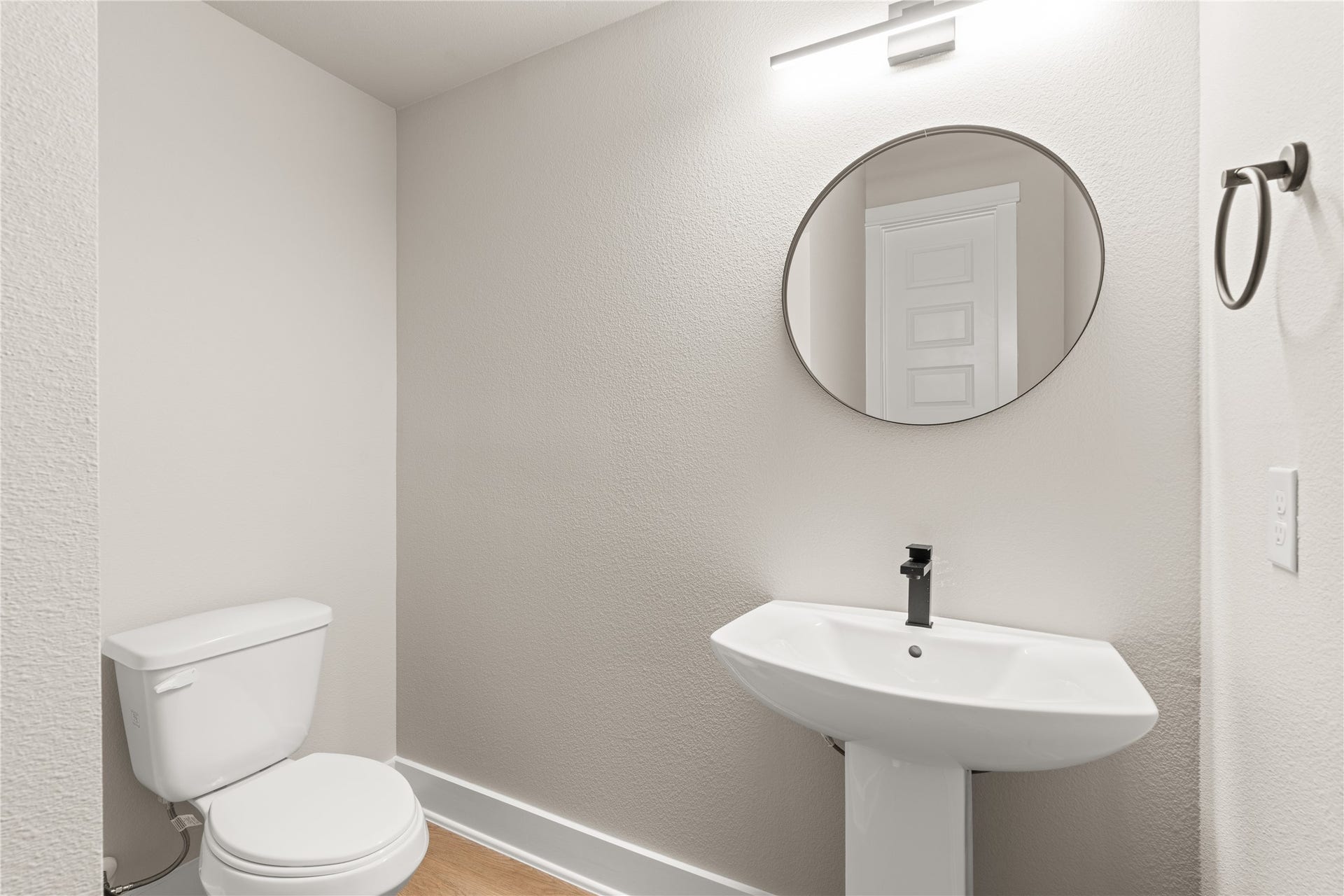 5925-5927 Wheatley Street, Houston, TX 77091 5925-5927 Wheatley Street, Houston, TX 77091