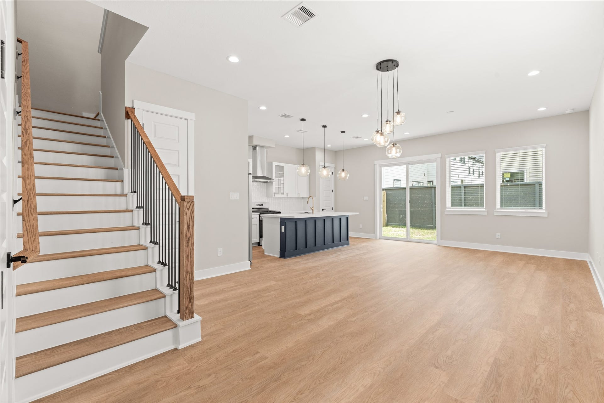 5925-5927 Wheatley Street, Houston, TX 77091 5925-5927 Wheatley Street, Houston, TX 77091