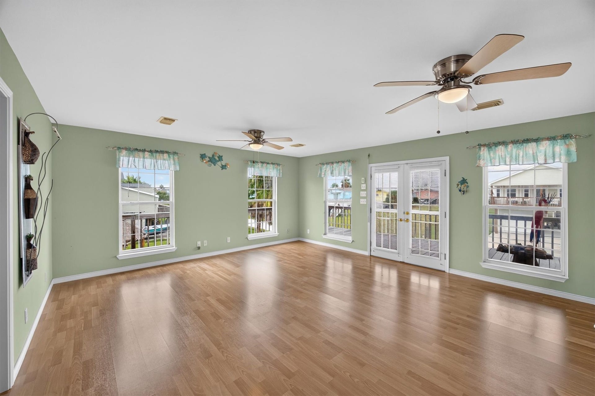 4102 Jackson Drive, Galveston, TX 77554 4102 Jackson Drive, Galveston, TX 77554