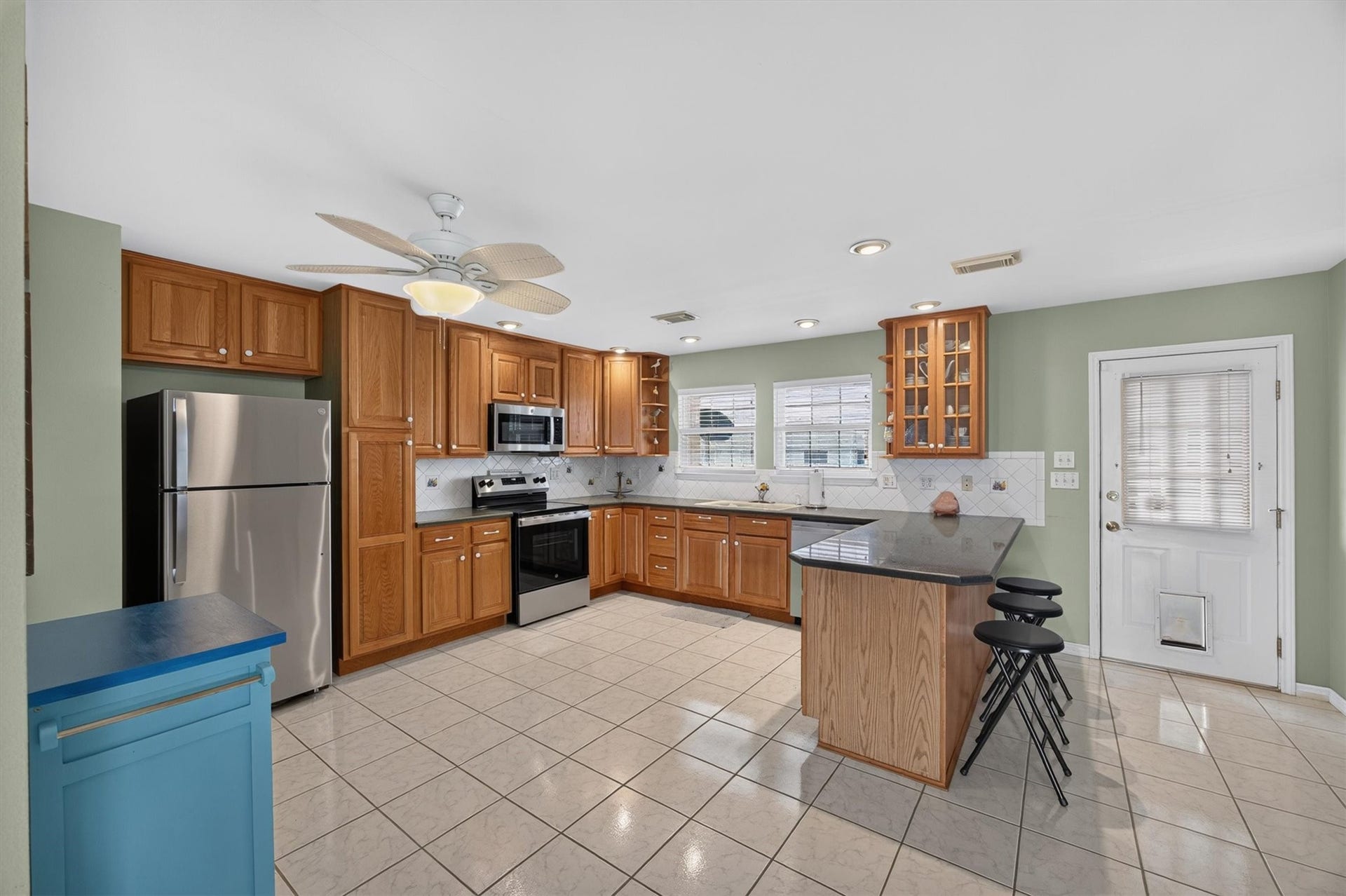 4102 Jackson Drive, Galveston, TX 77554 4102 Jackson Drive, Galveston, TX 77554