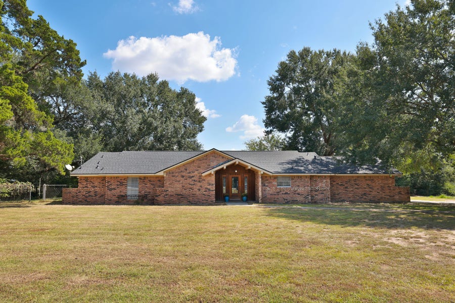 Property photo for 22010 Buescher Road, Tomball, TX