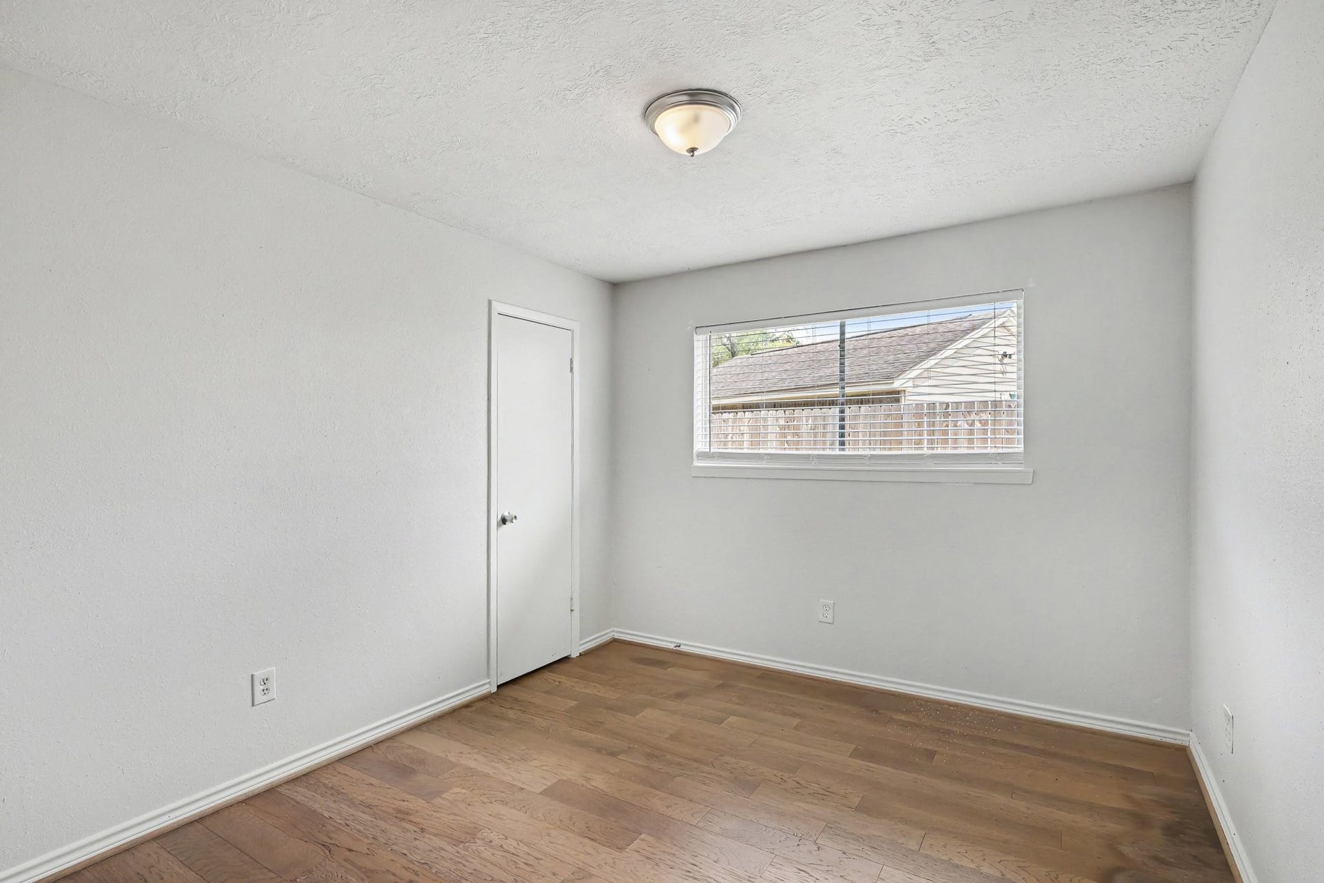 16422 Hibiscus Lane, Friendswood, TX 77546 16422 Hibiscus Lane, Friendswood, TX 77546